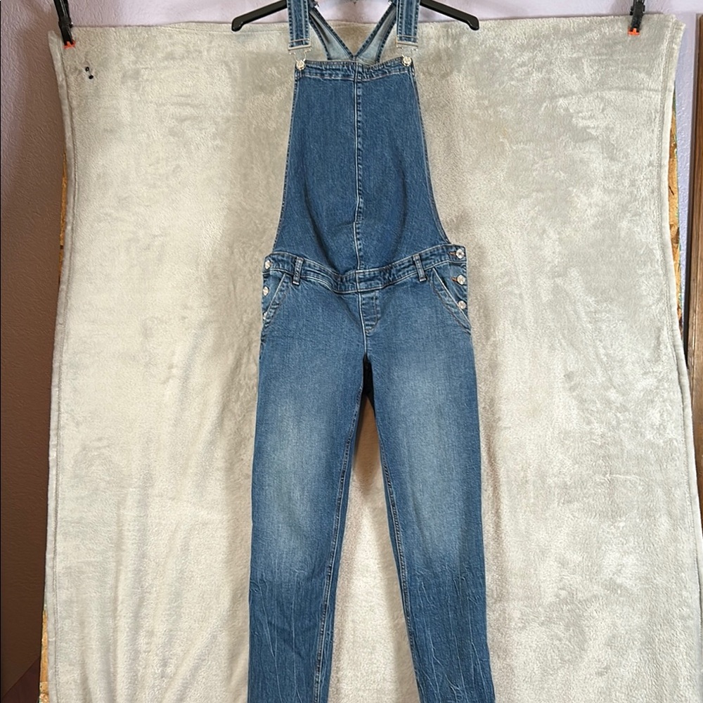 GAP maternity denim bib jean overalls size S 4-6